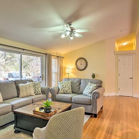 Groveland Gem With Deck, Game Room And Much More! Экстерьер фото