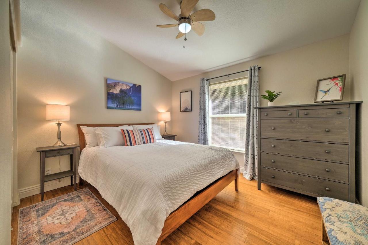 Groveland Gem With Deck, Game Room And Much More! Экстерьер фото
