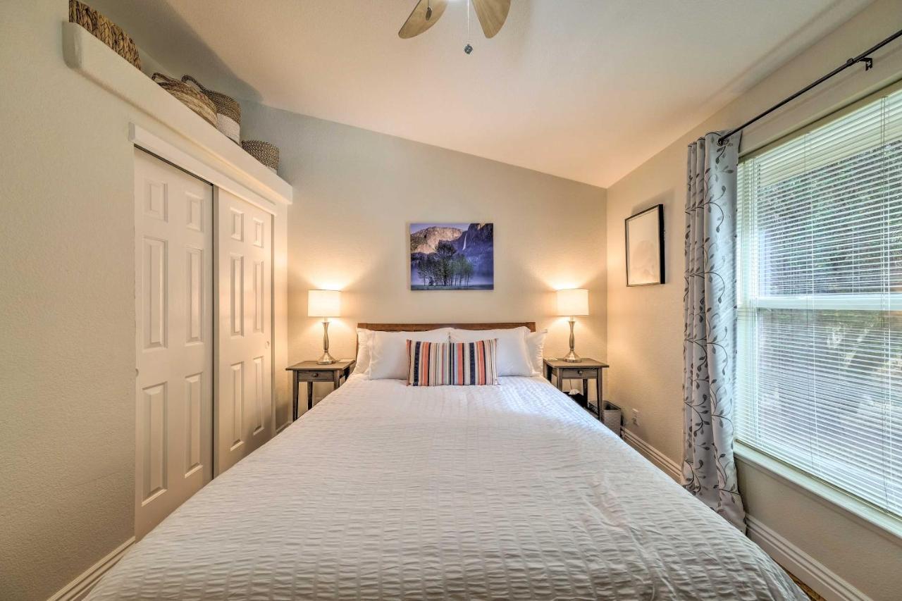 Groveland Gem With Deck, Game Room And Much More! Экстерьер фото
