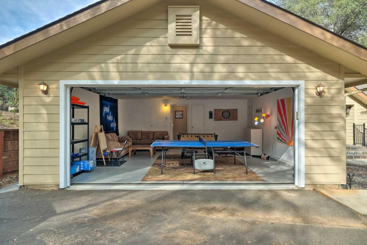 Groveland Gem With Deck, Game Room And Much More! Экстерьер фото