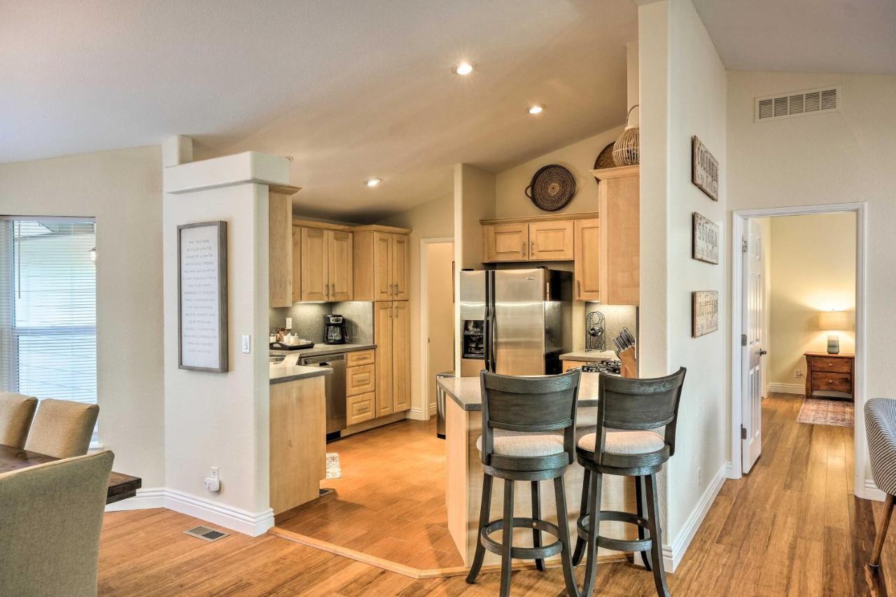 Groveland Gem With Deck, Game Room And Much More! Экстерьер фото